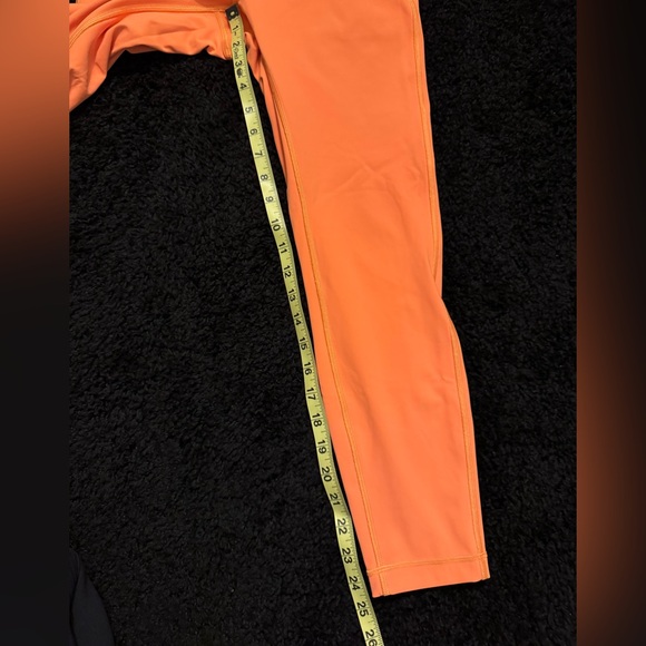 Women’s Lululemon Orange Leggings - Picture 6 of 9